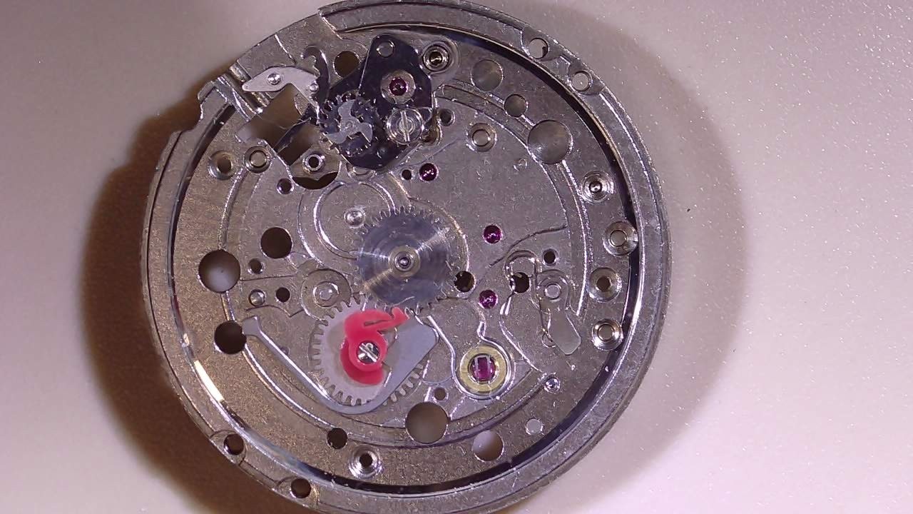 Ancienne Platine De Mouvement Montre Incomplete Cal. INT. 7526-1