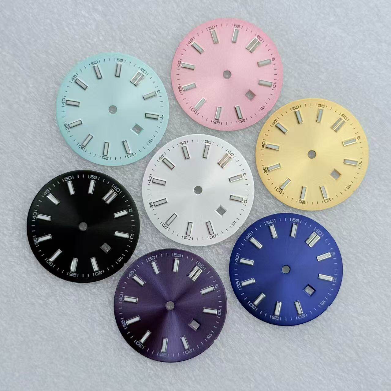 Women’s NH05 Dial 24.5mm Index Markers Green Luminous Fit NH05 Movement watch