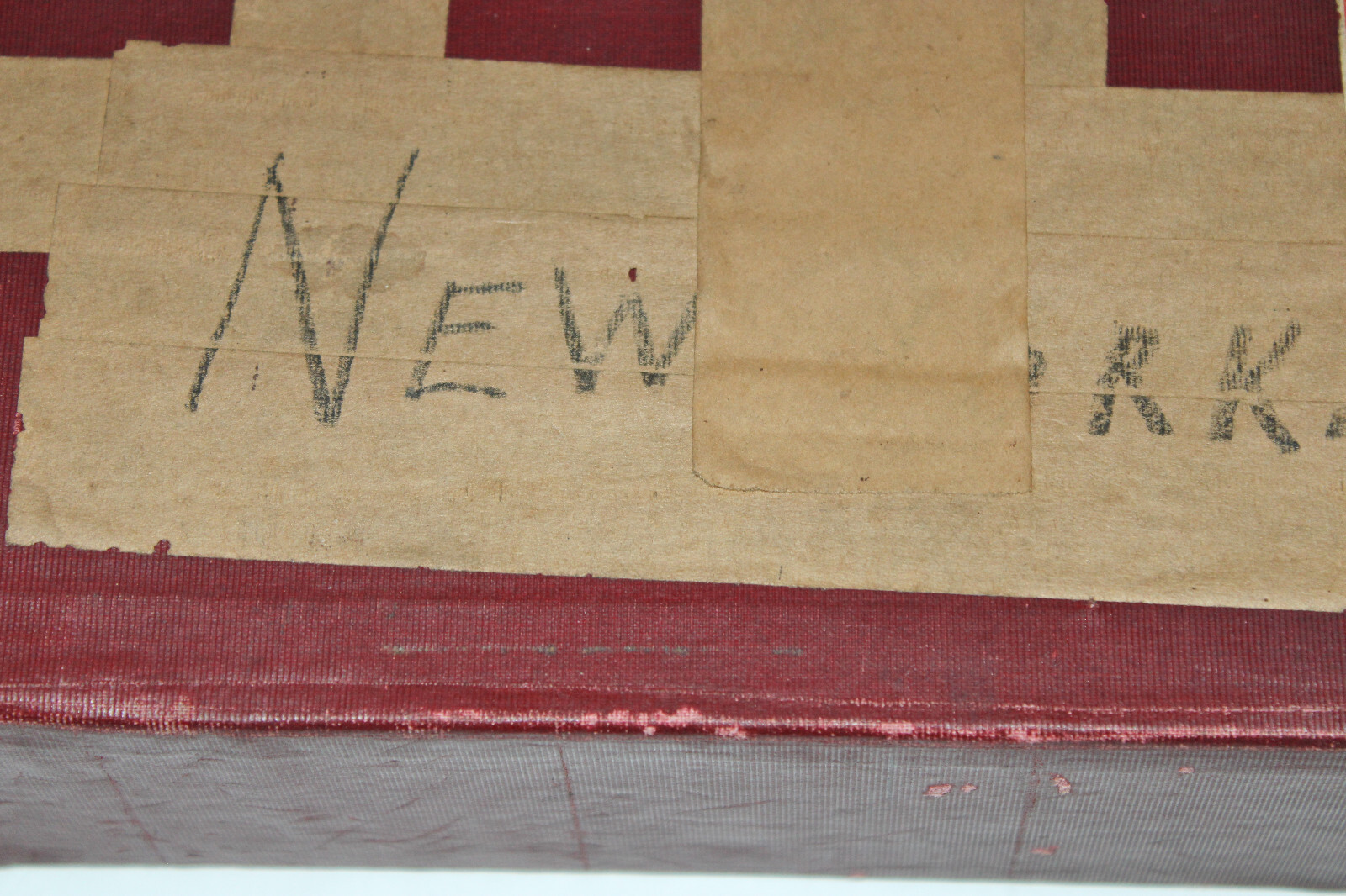 Vintage SWARTCHILD & CO. NY NEW YORK BURGUNDY 10.5×4.5×2.25 BOX M4