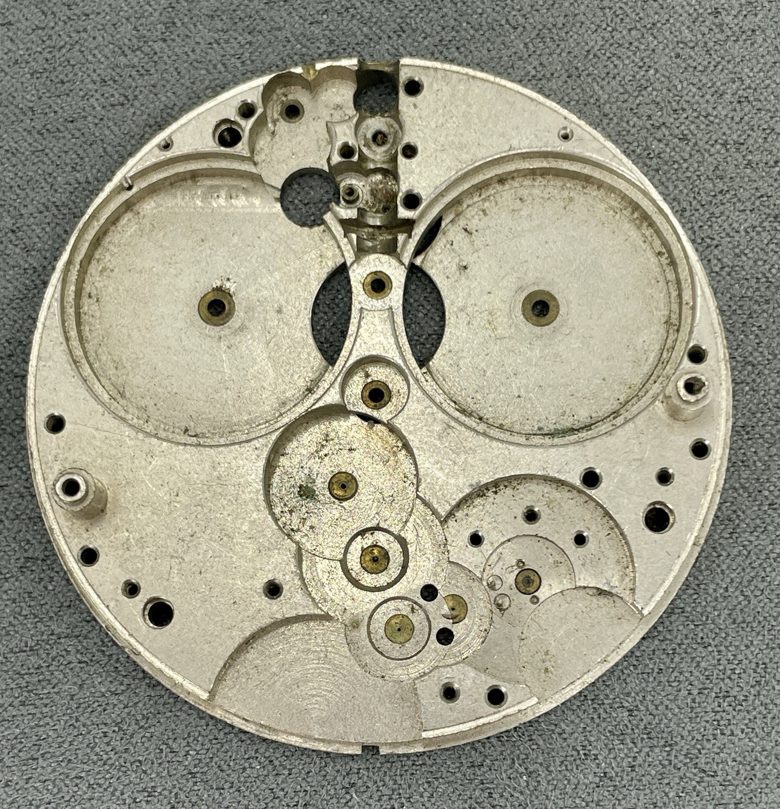 Watchmaker Parts Lot # 7 Movements, 8 Day Plate, Cases. Waltham, NY Standard, Et