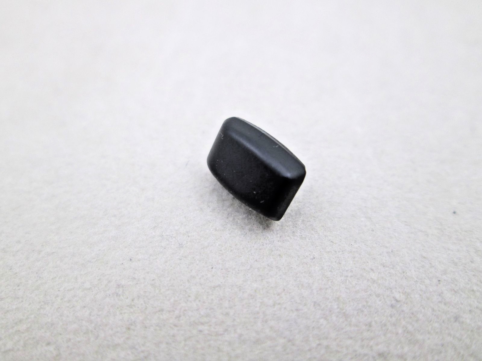 Genuine Casio Pro Trek Pathfinder PAG-40 PRG-40 push button black @ 8:00 & 10:00