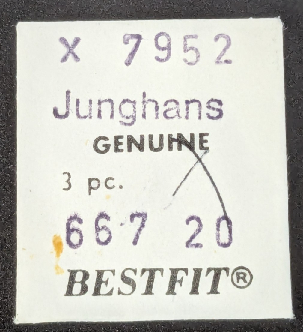 2 NOS Junghans Quartz Watch Cal 667 667.20 667.50 Electronic Module Screws X7952