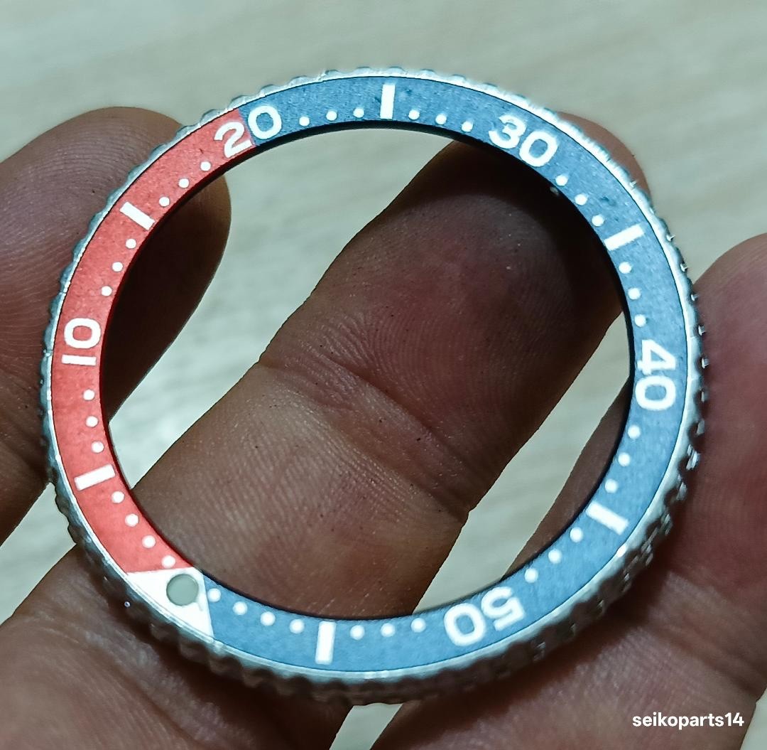 ORIGINAL SEIKO BEZEL MATTE PEPSI INSERT 7548-700B 7548-700F ALSO 6309-729A