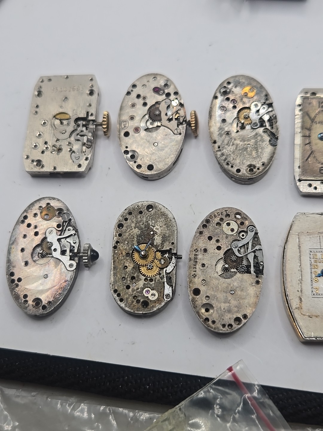 Lot Of 8 Art Deco Ladies Watch Movements Elgin Gruen Orator Bulova