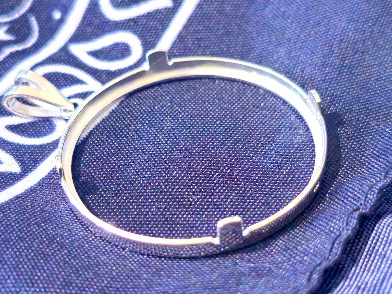 925 Sterling Silver Prong Back Simple Bezel for 34mm Mexican 1 Peso Coins