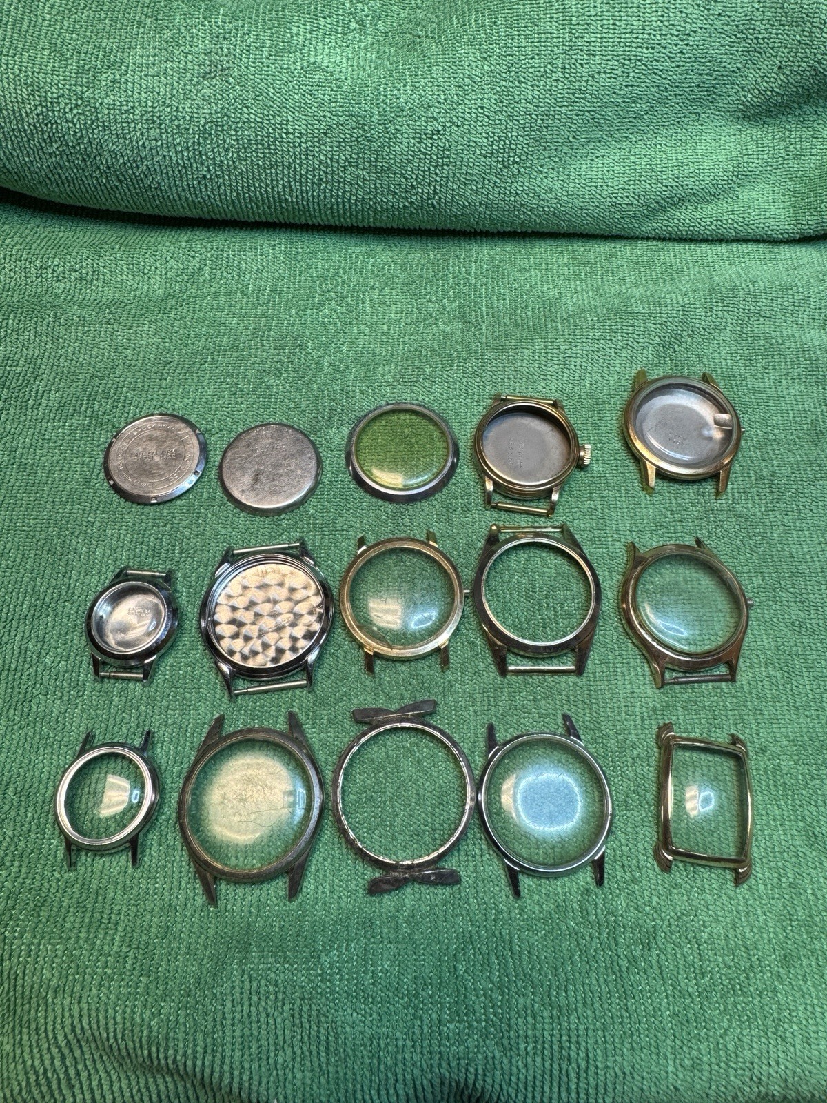 15 Lot Of Various Unbranded Bezels And Watch Cases For Parts And Repair