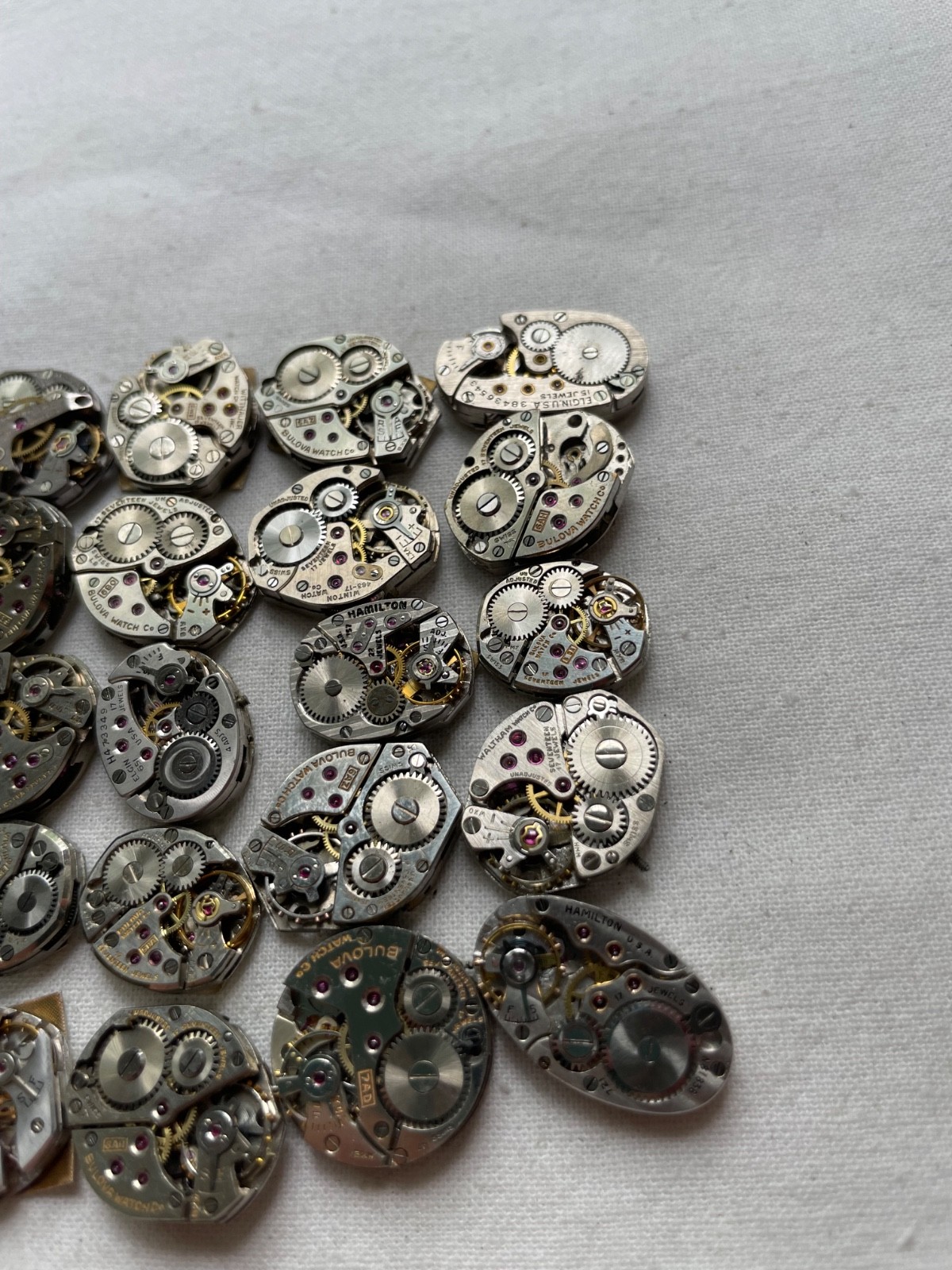 40 movement for USA ladies watches AS IS – Elgin Bulova Waltham Gruen etc.