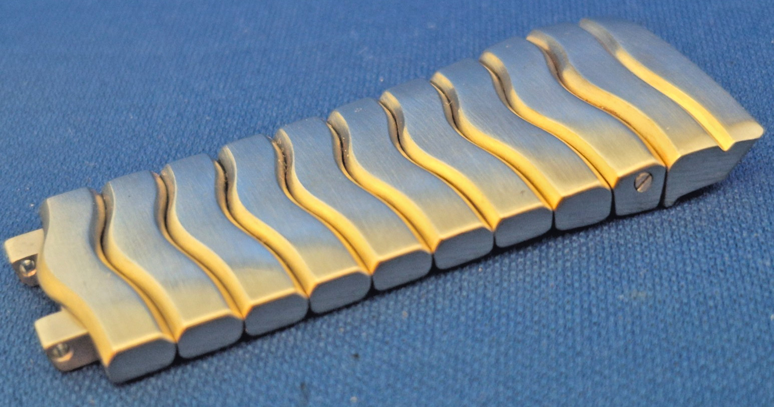EBEL Classic Wave 9 Link Steel & Gold Segment & End Link for on 21mm lug cases