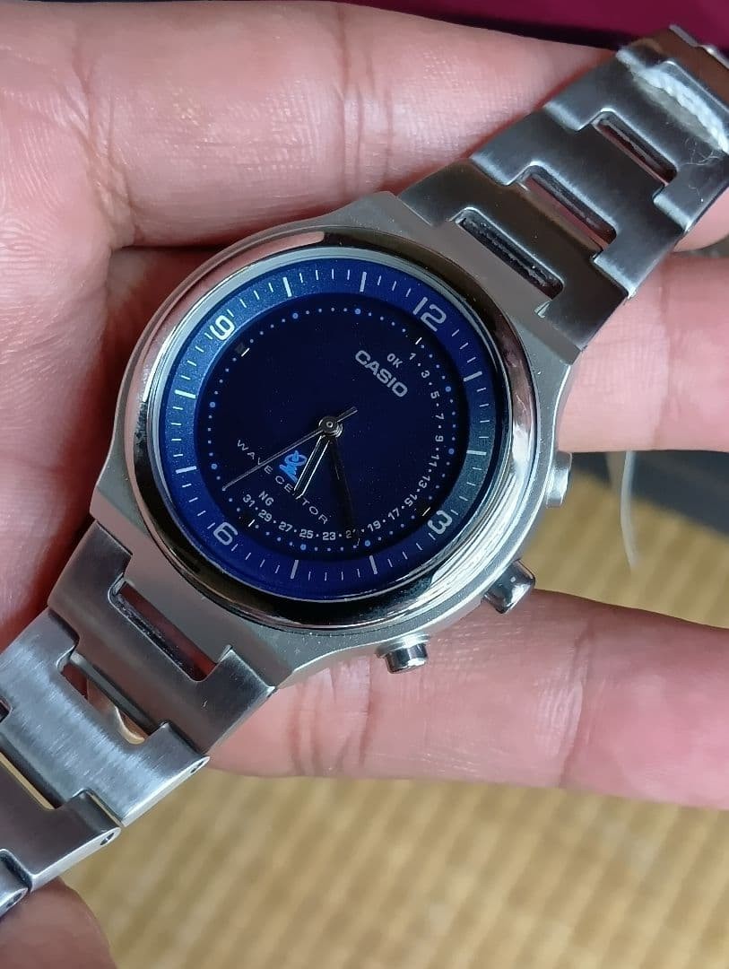 Rare vintage CASIO Swiss-made movement