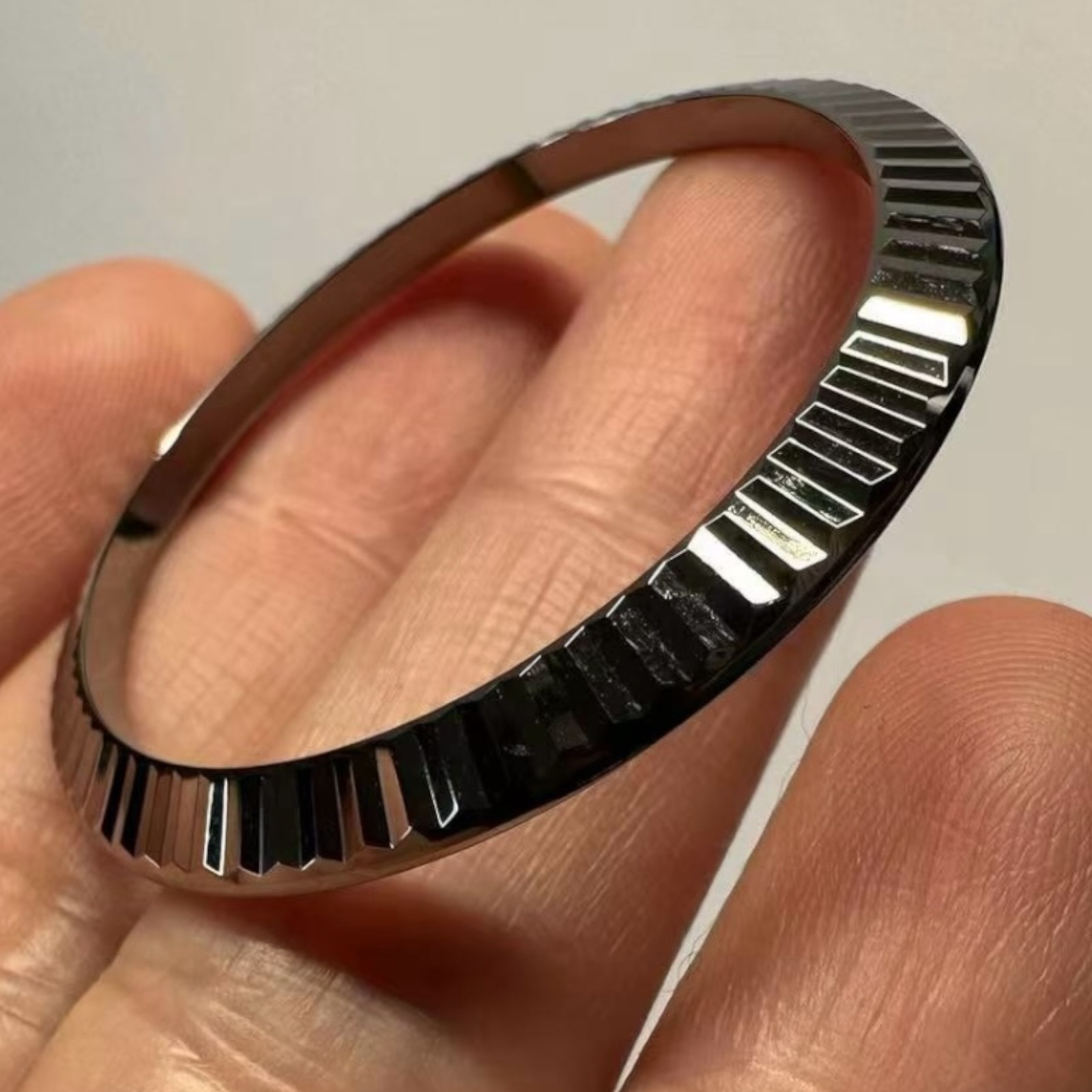 Custom Made Replacement Fluted Watch Bezel Fits Rolex Datejust 36mm 126234