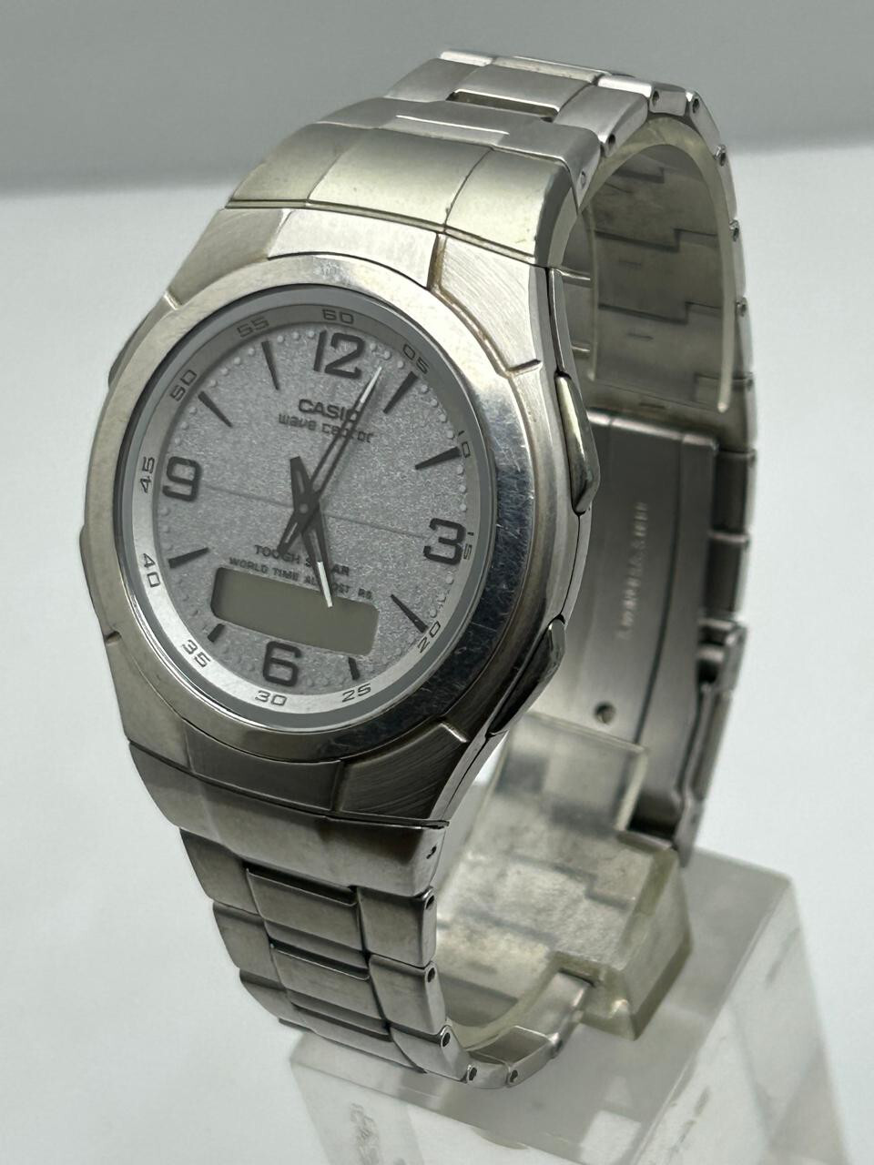 Vintage Casio Wave Ceptor Tough Star Quartz Men’s Wrist Watch(For Parts)