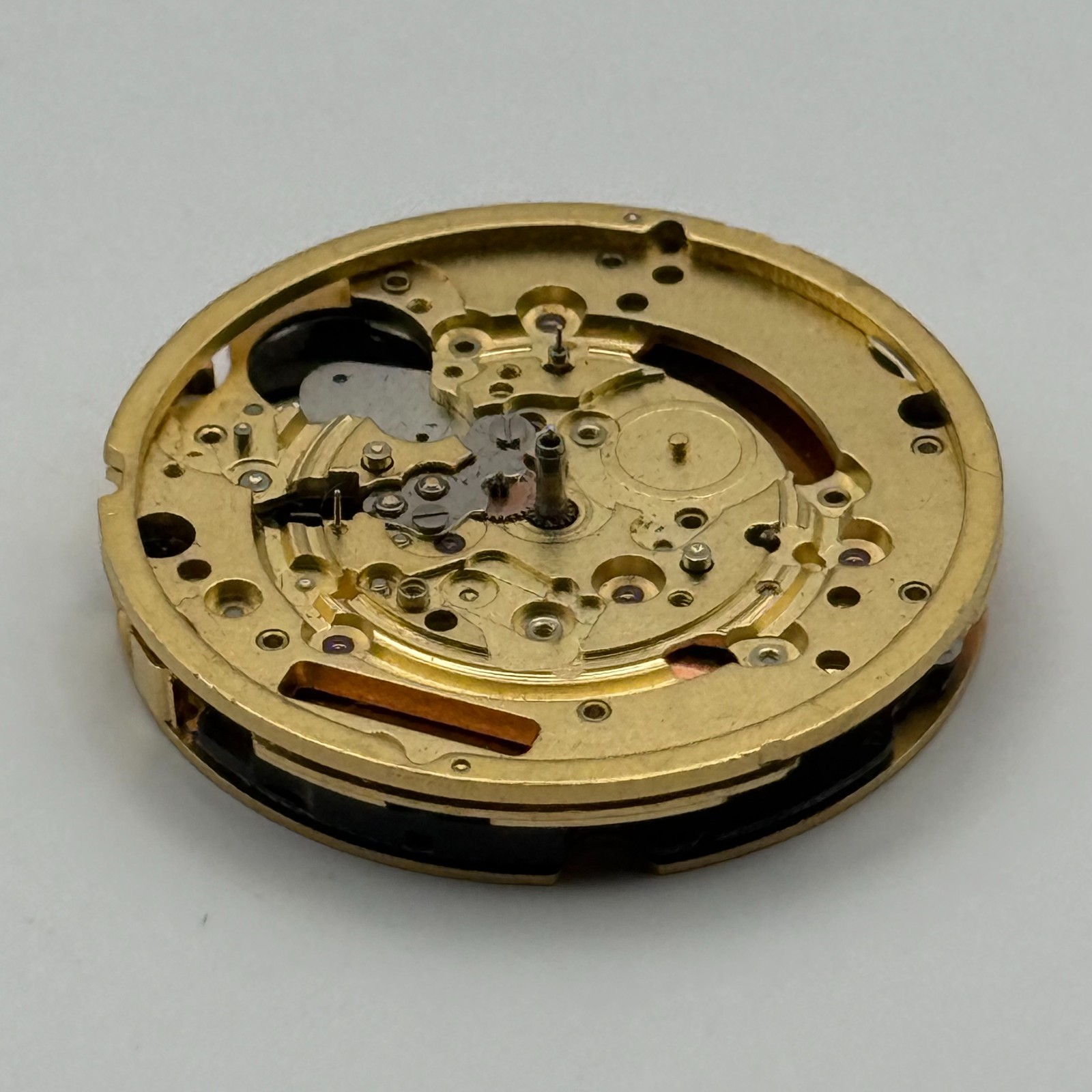 Ronda 5040.D Watch Movement Quartz Swiss R9 13 Jewels Parts Repair Spares 28.3mm