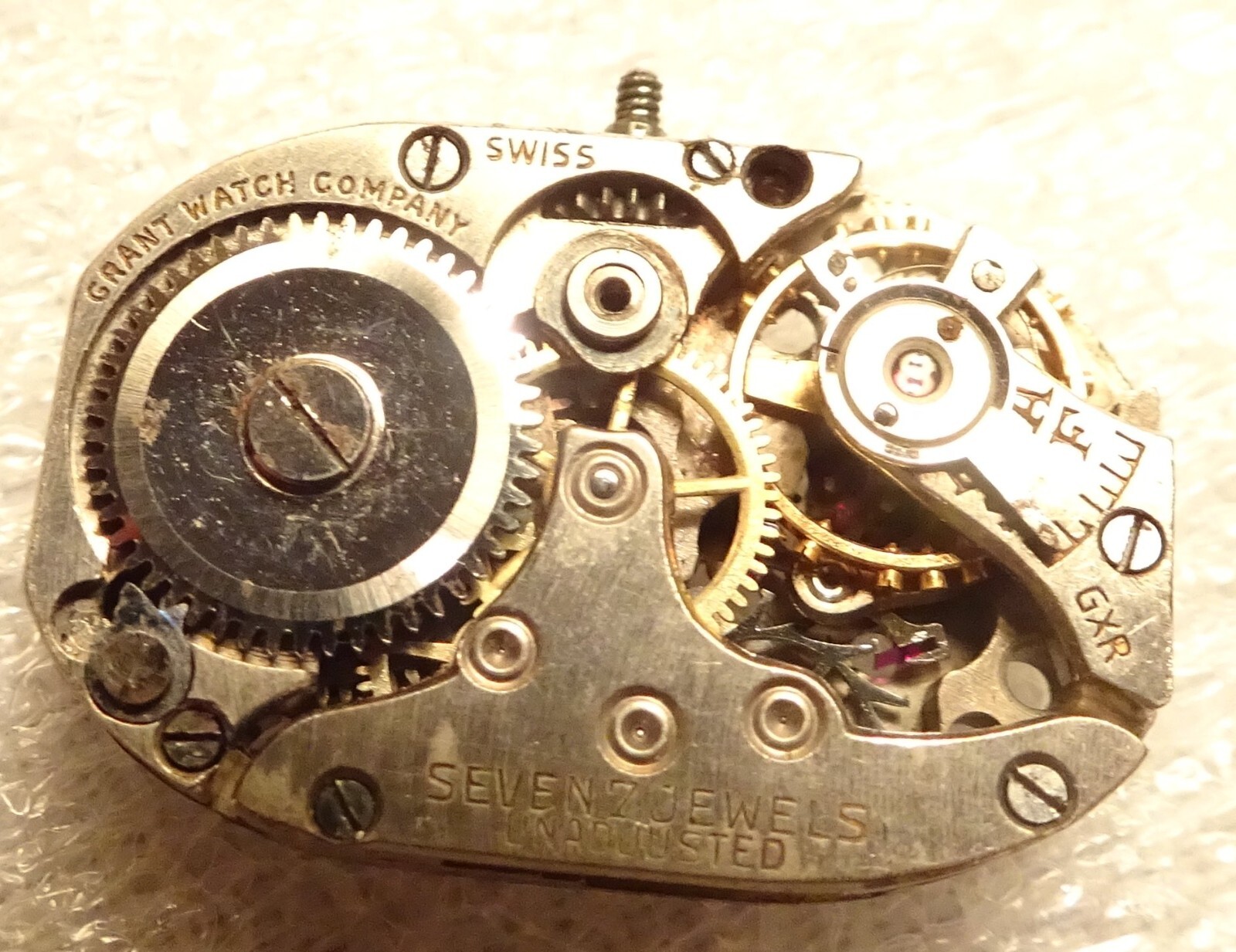 Grant Wristwatch Movement 7J Antique Ladies Parts or Repair