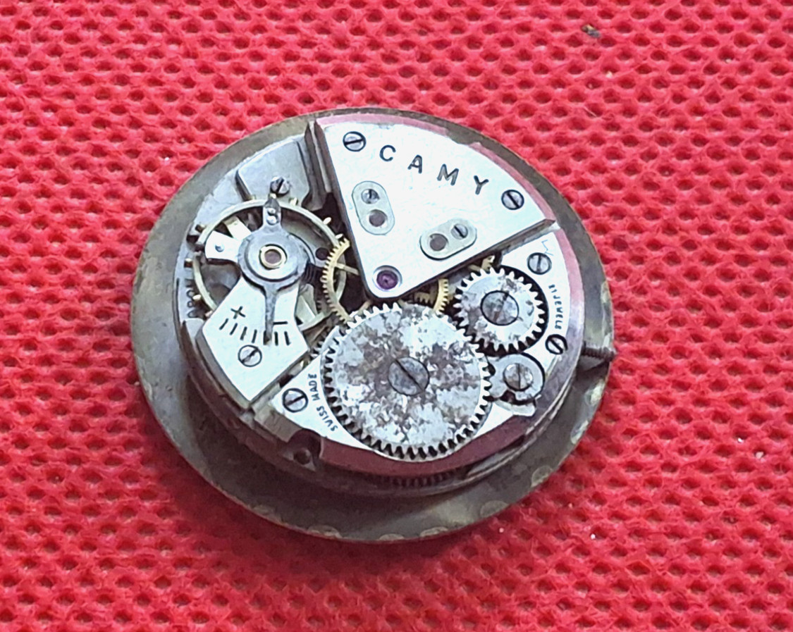 Vintage CAMY 21 Jewels Manual Wind Wrist Watch Running Movements Swiss Made.
