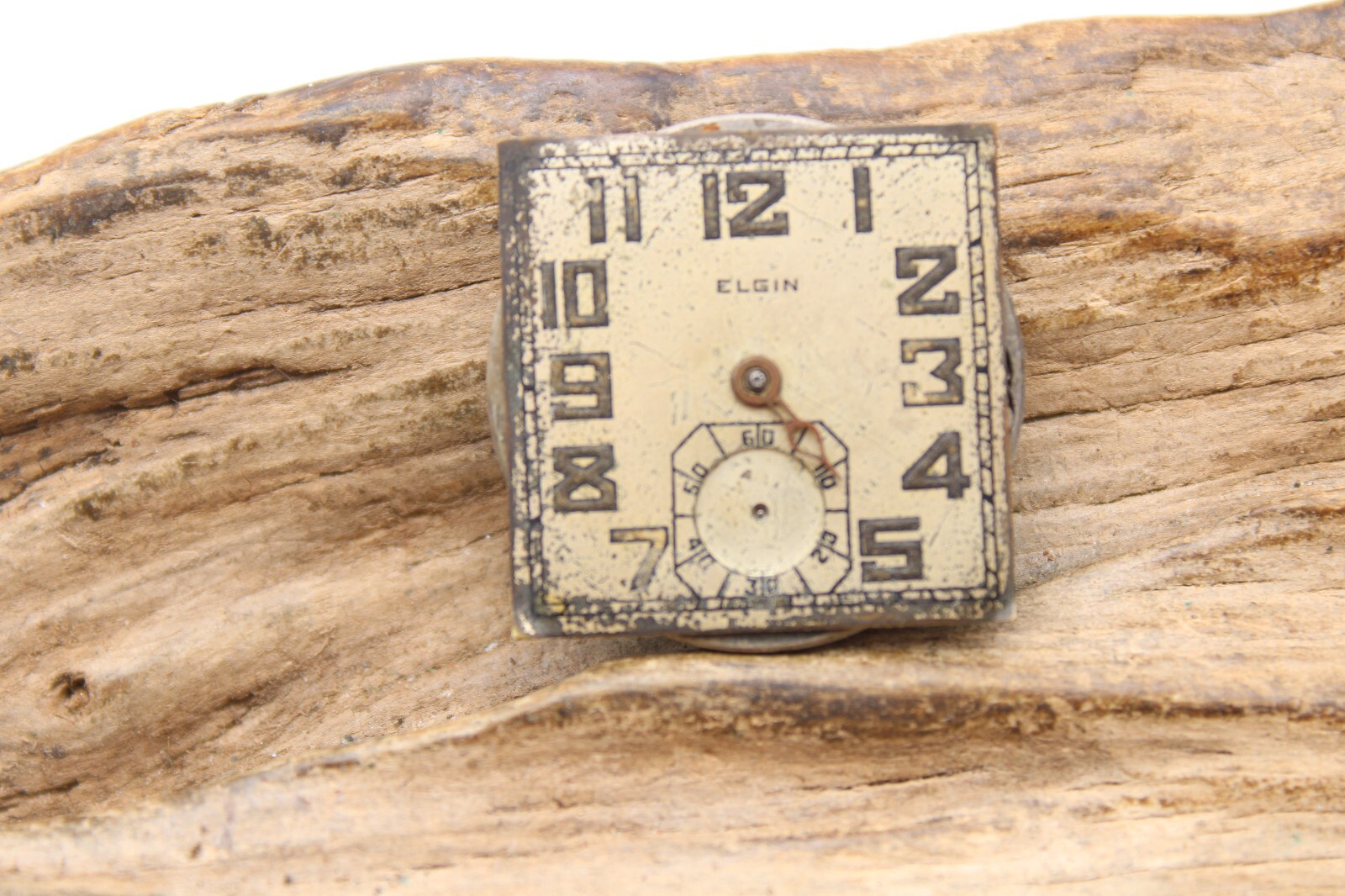1927 ELGIN TRENCH WATCH MOVEMENT 29752178 GRADE 430 6/0s 7j FOR REPAIR (FN2)