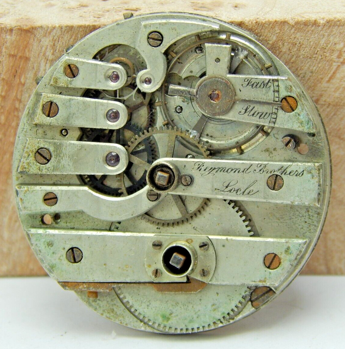 Vintage Reymond Brothers Locle 8 size key wind key set pocket watch movement