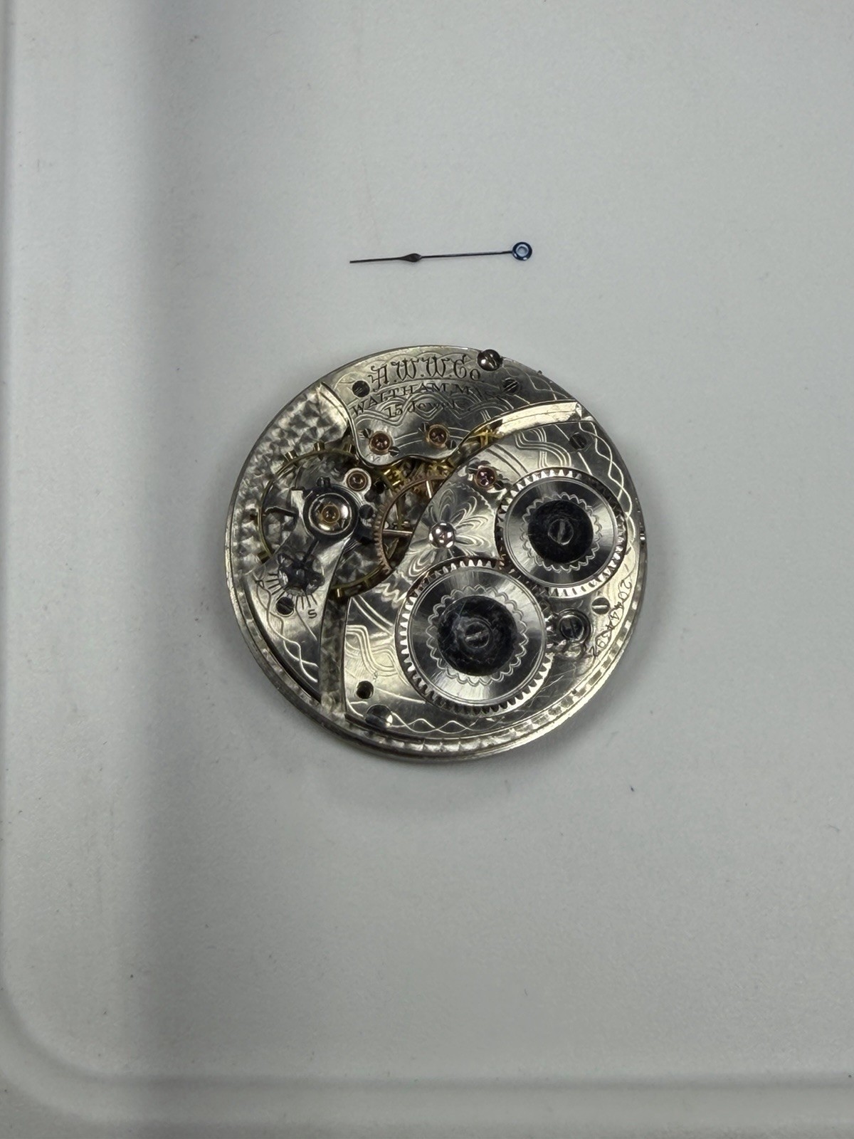 Waltham A.W.W.Co. Mechanical Manual Wind Watch Movement 15 Jewels w/ Dial