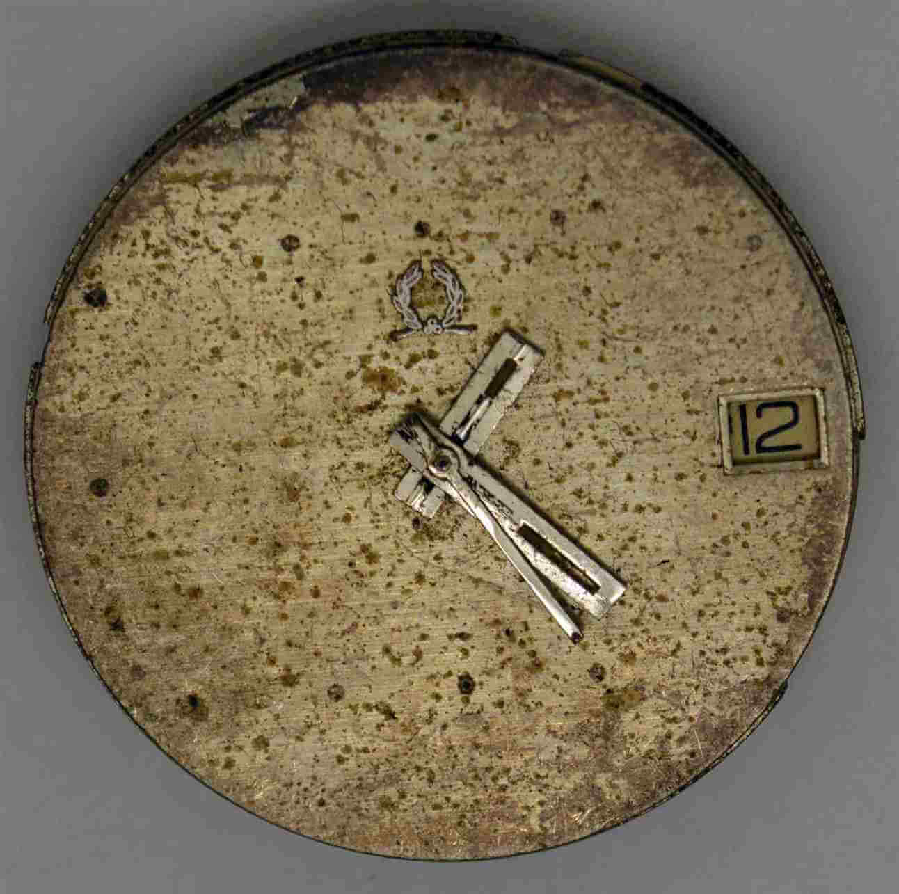 Vintage BULOVA Movement & Dial. Cal: 9162. For Parts/Repairs