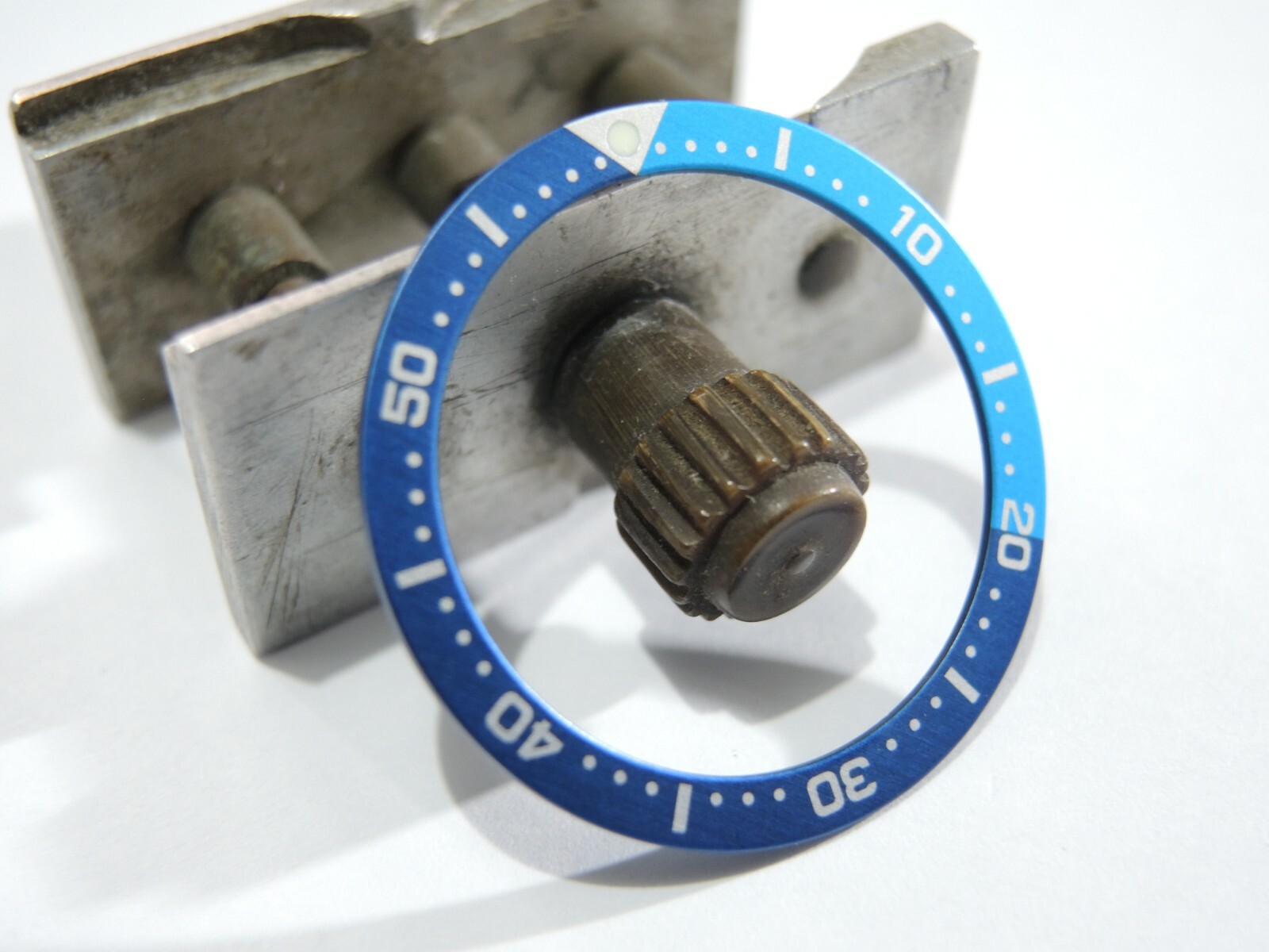 NEW BEZEL INSERT 33.5MM BLUE/PALE BLUE DIVERS MEDIUM SKX013/SKX015 (7S26-0030)