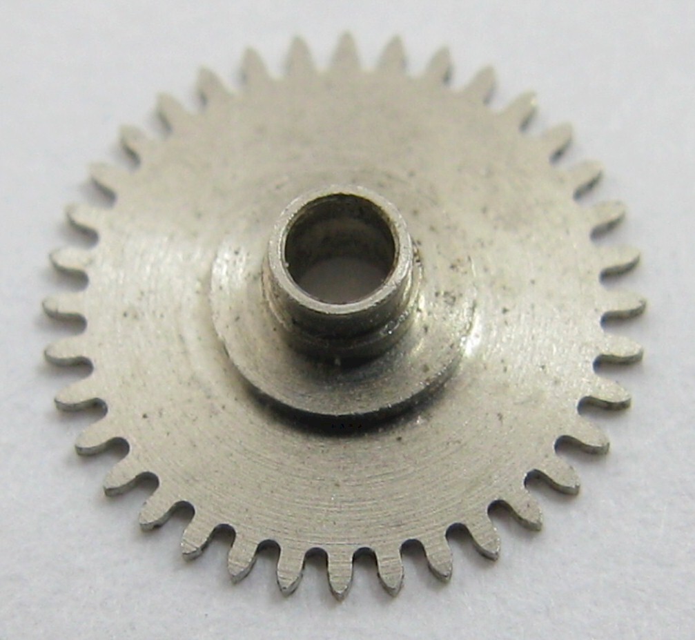 Longines 280 281 284 285 290 291 Watch part #255 hour wheel h = 1.5 mm