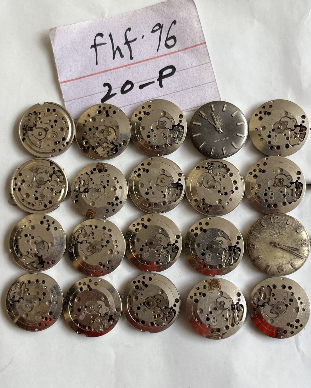 Lot of 30 Swiss FHF ST96 / FHF 96/FHF 96-4 Watch Movements – For Parts or Repair