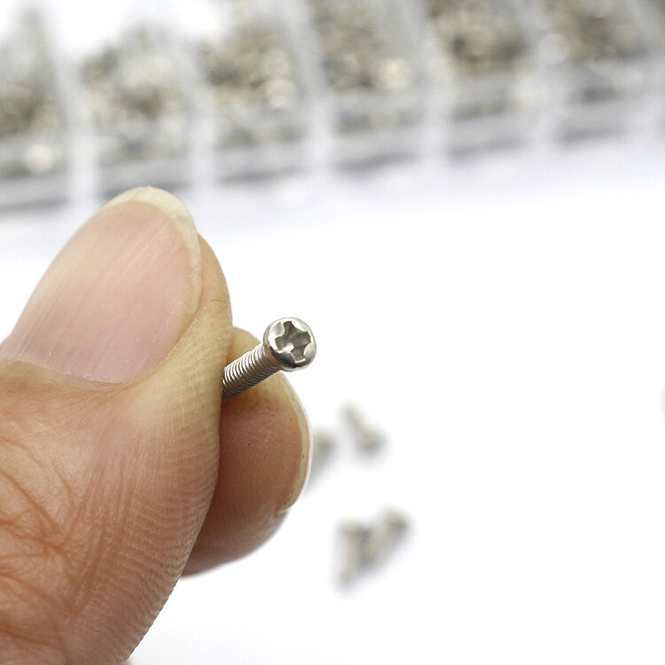 18 Different Sizes Silver Mini Steel Screws For Watch Back Case Or Eyeglasses