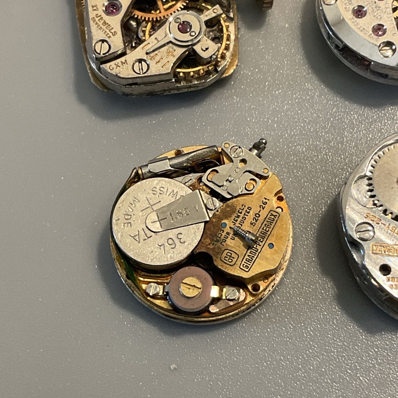 Lot 4 Vintage Girard Perregaux Quartz Wind Up Mechanical Watch Movement Ladies