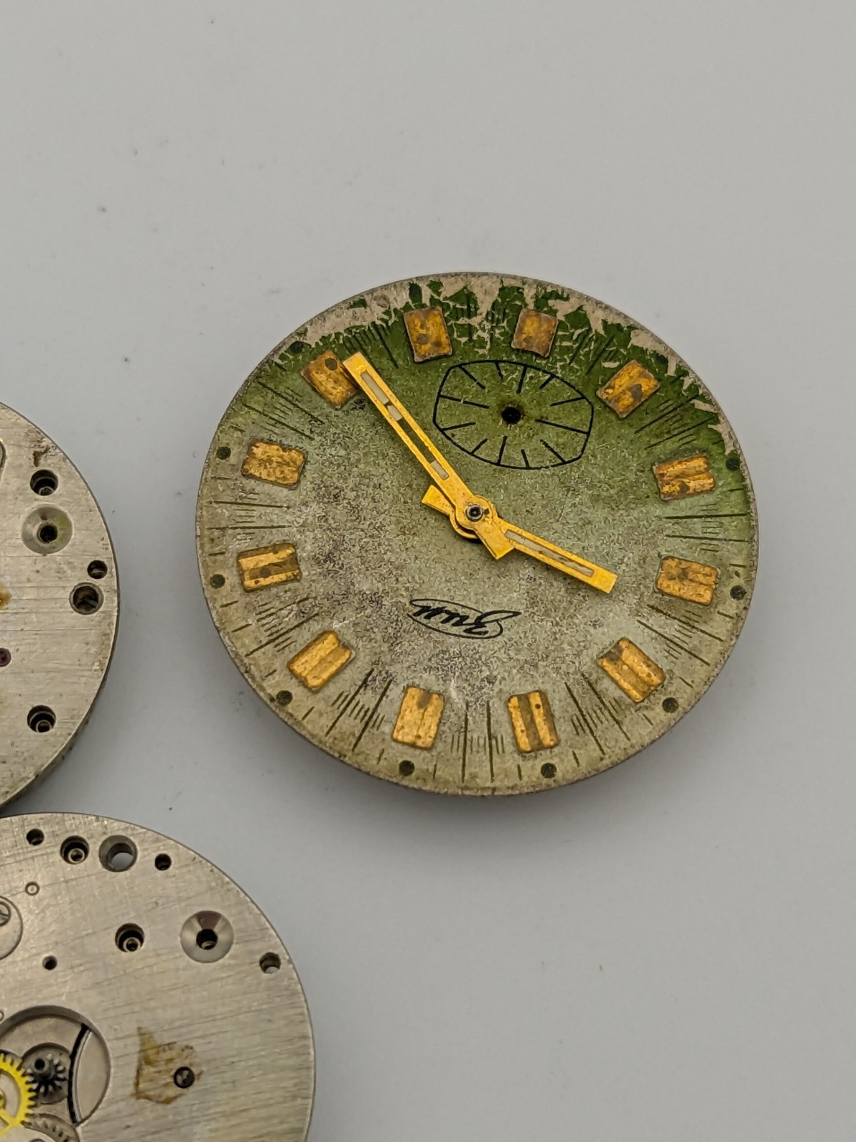ZiM Pobeda 2602 Movement Soviet USSR For Parts Or Repairs