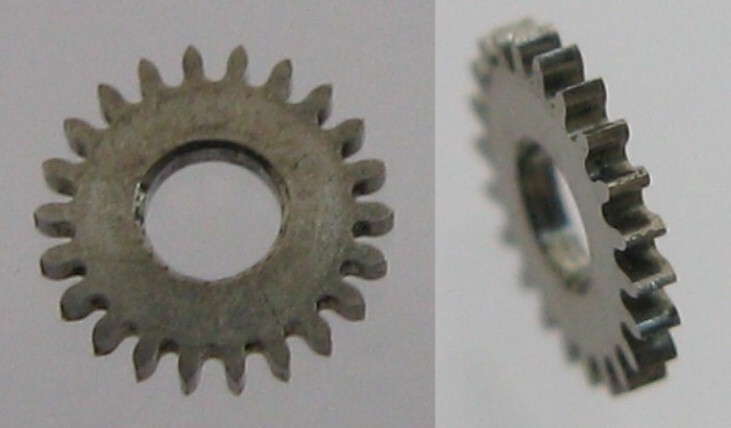 vintage LeCoultre 910 & 911 watch movement part Alarm setting wheel 2