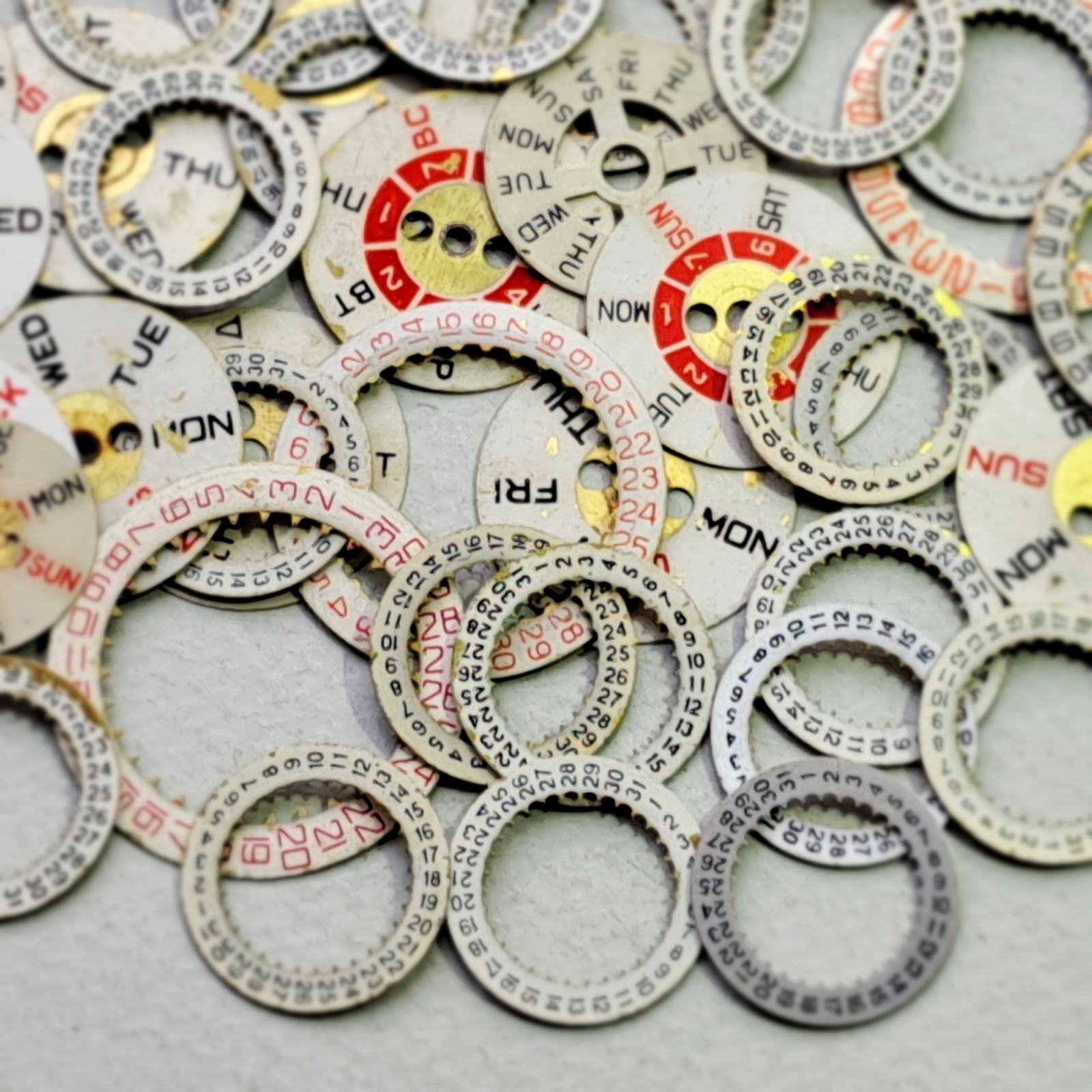100 Vintage Watch Date Rings + Mixed Watch Parts Hands Gears Crowns Steampunk