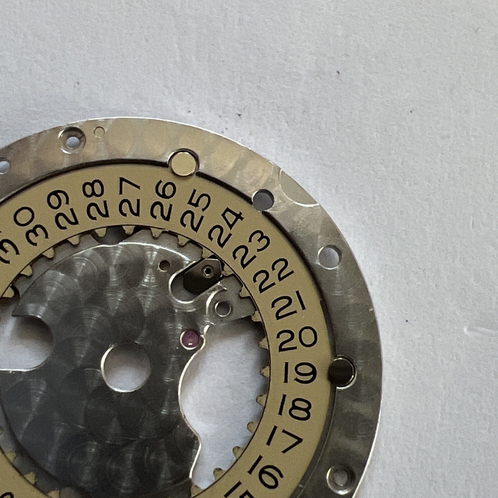 GENUINE Rolex 3135 600 Seating, Date Indicator , Champagne Date Disc And Jumper