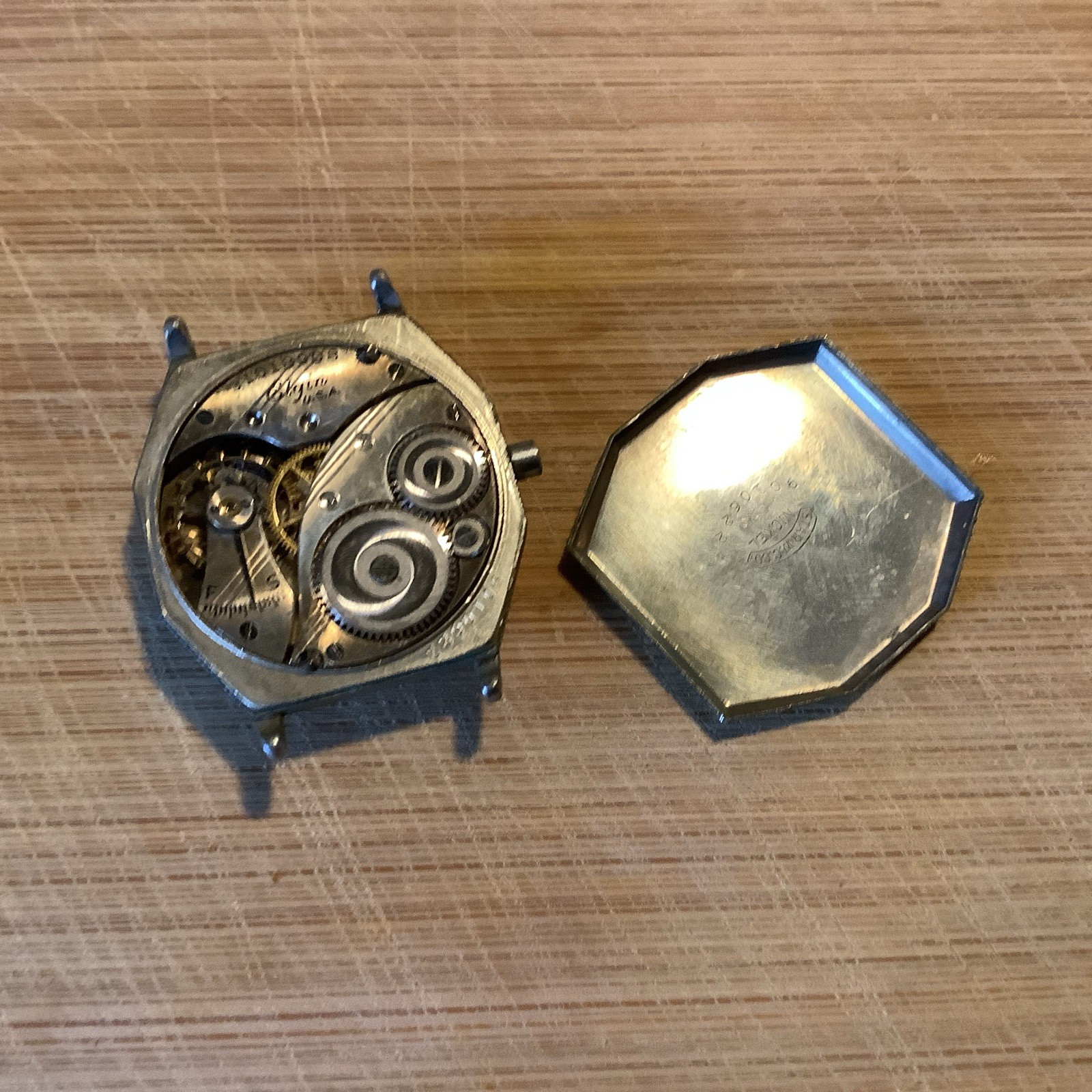 Vintage 1920s/30s Men’s Elgin Wrist Watch Movement. For Parts Only