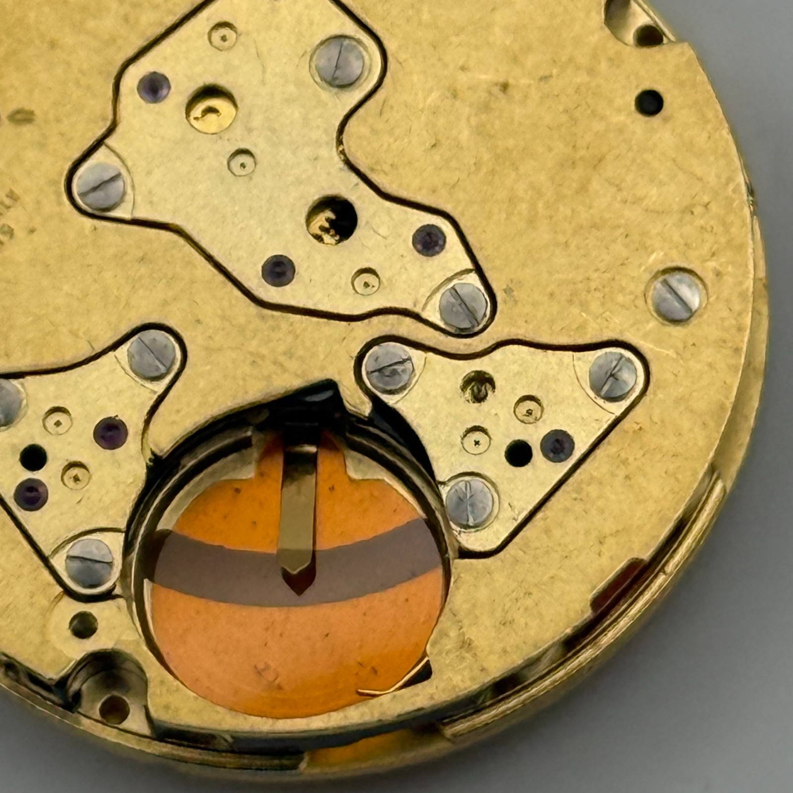 Ronda 5040.D Watch Movement Quartz Swiss R9 13 Jewels Parts Repair Spares 28.3mm