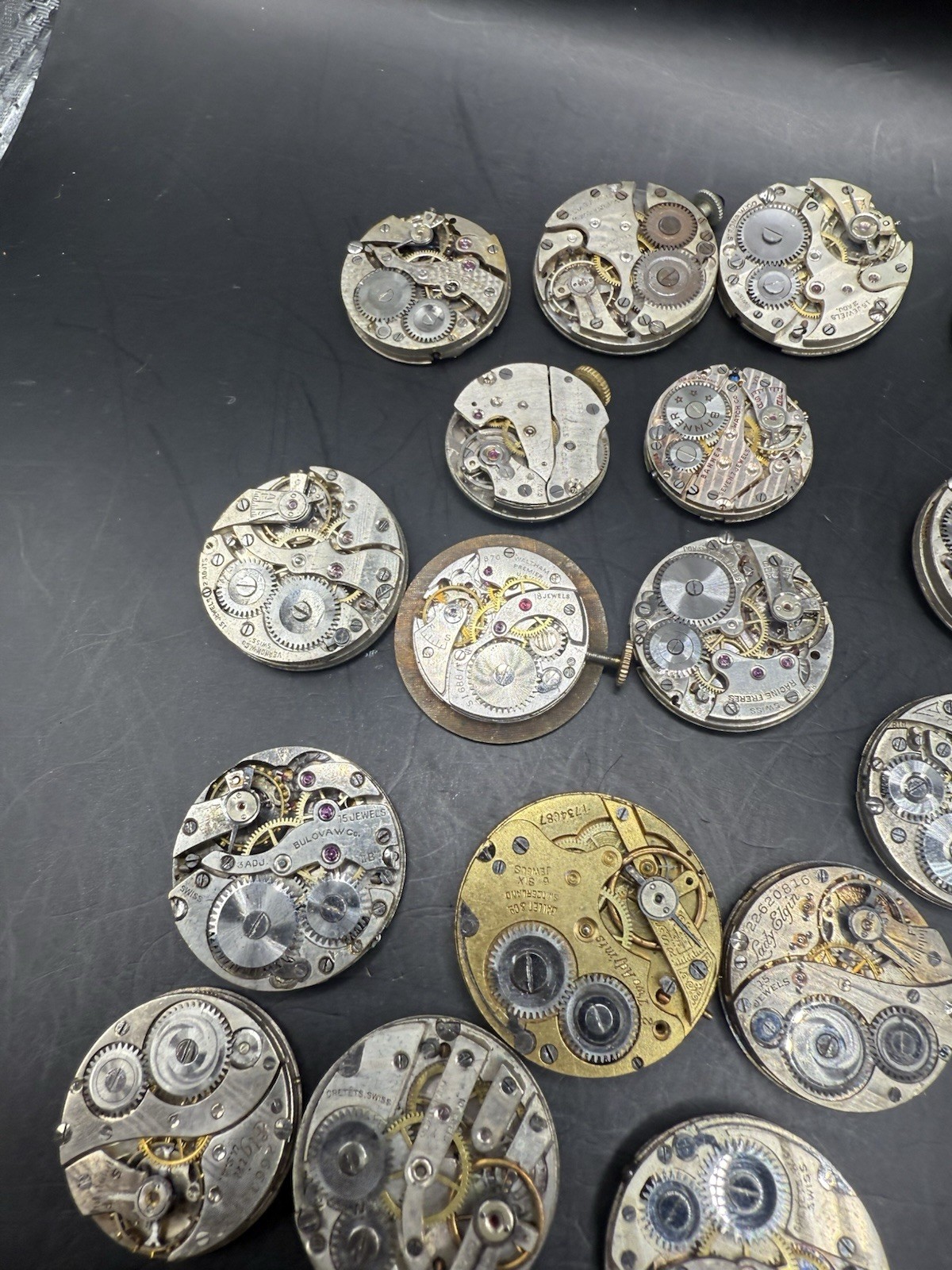 LOT of 36 Vintage Ladies Watch Movements & Dials For Parts/Repair Various Brands