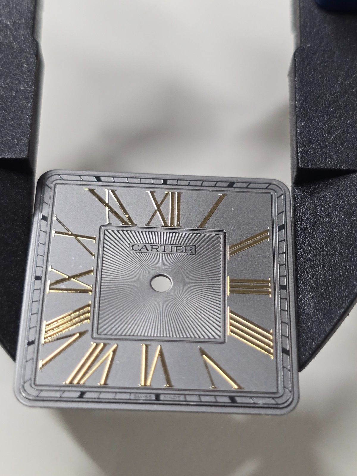 Genuine Santos-Dumont Large Model Grey & Gold W2SA0028 W2SA0036 Dial 22.8mm