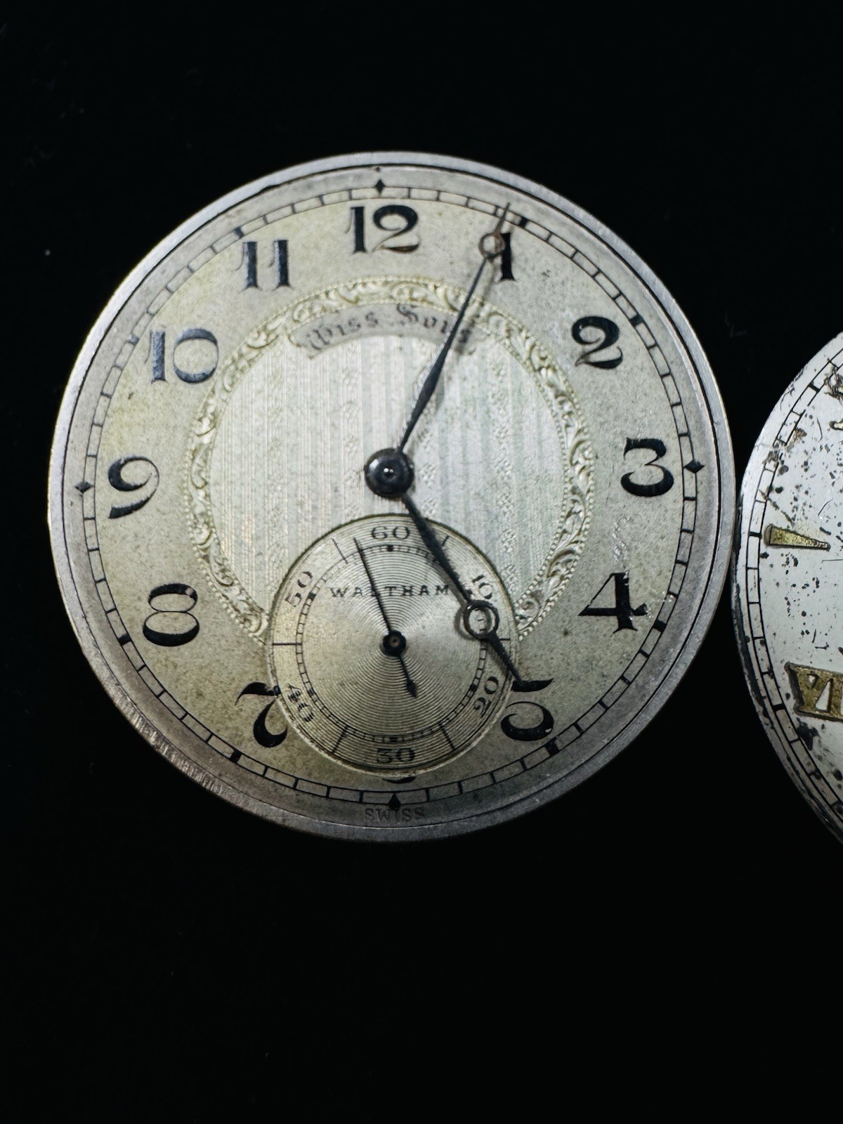 Lot of 2 Vintage Pocket Watch Movements – Waltham 15J & Elgin Deluxe 17J – Parts