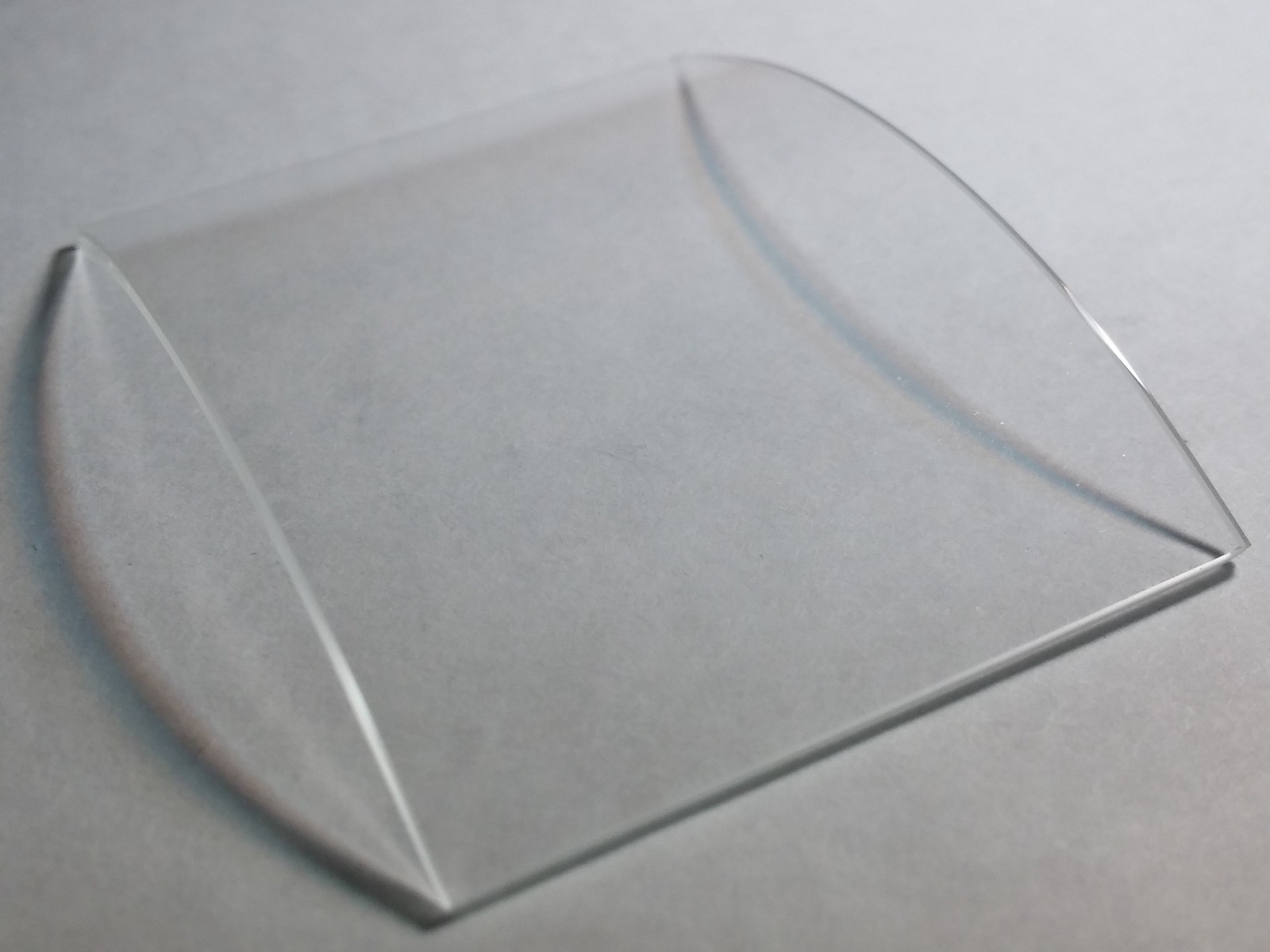 Unbranded CMX R 40 crystal double curve 30x40mm x 1mm thick