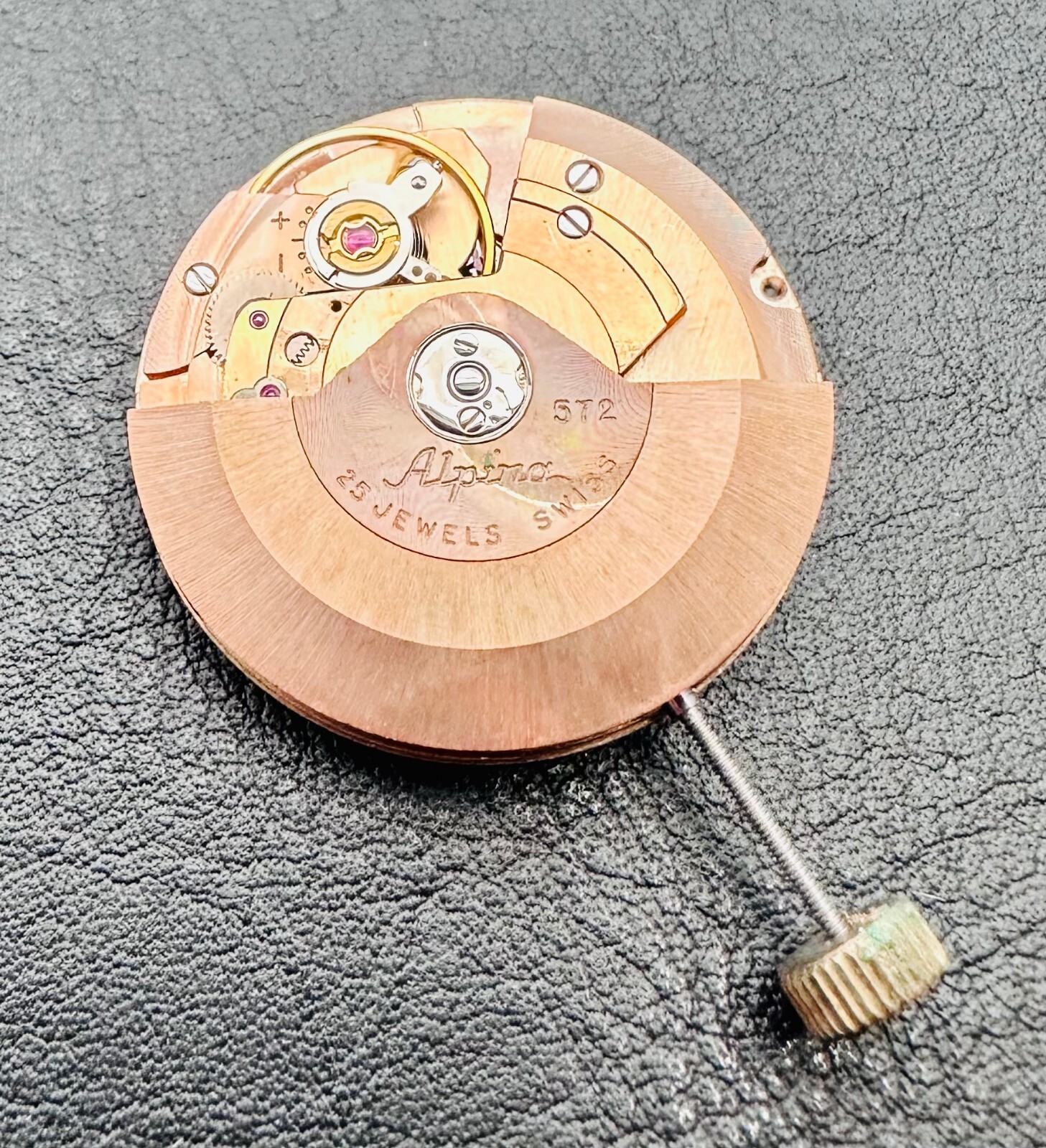 GENUINE AS 1700 AUTOMATIC MOVEMENT ALPINA 572 25 JEWELS NOS – FROM STOCK