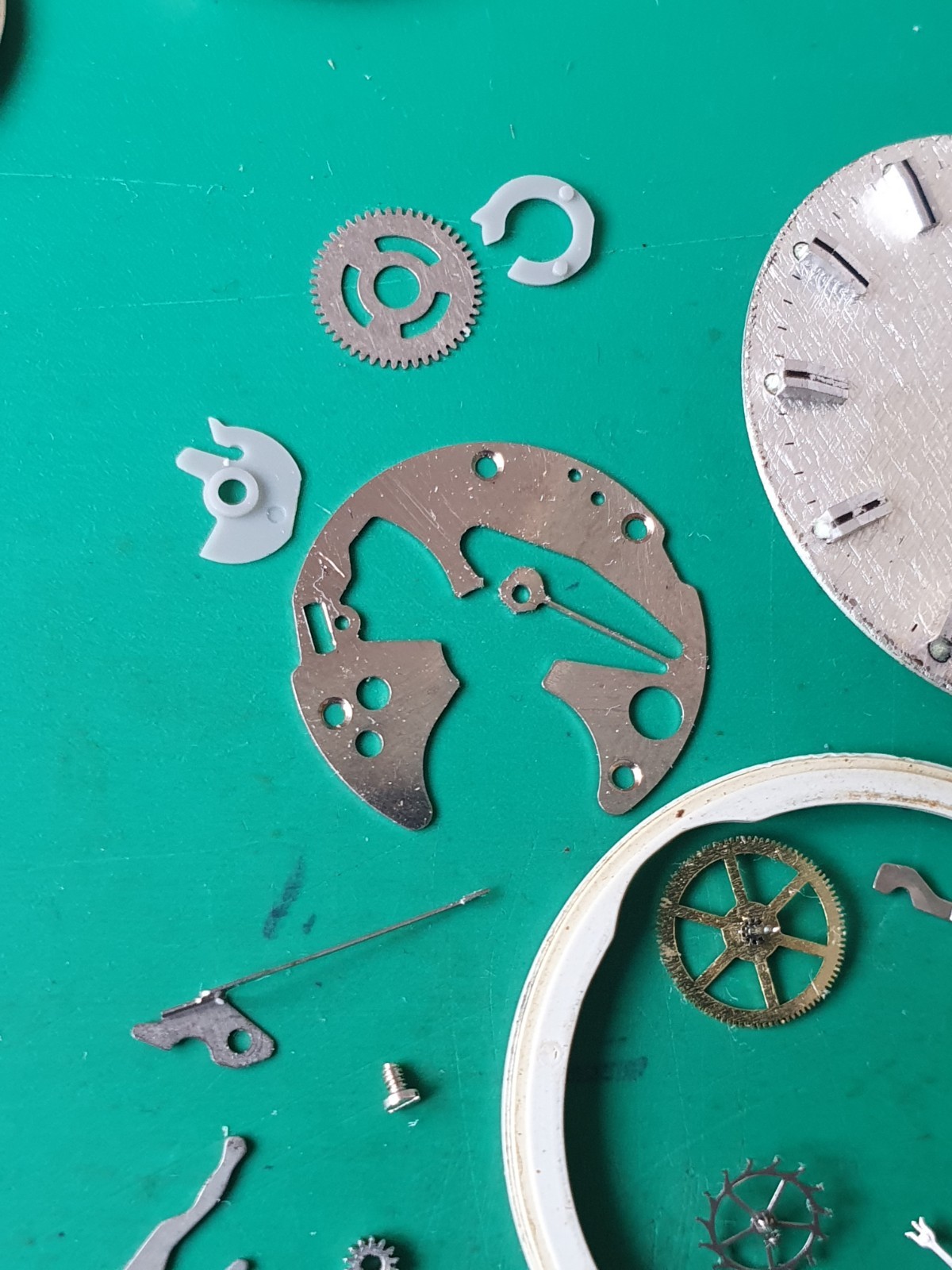 SEIKO 6119 C ORIGINAL PARTS (Single Sales Possibility)