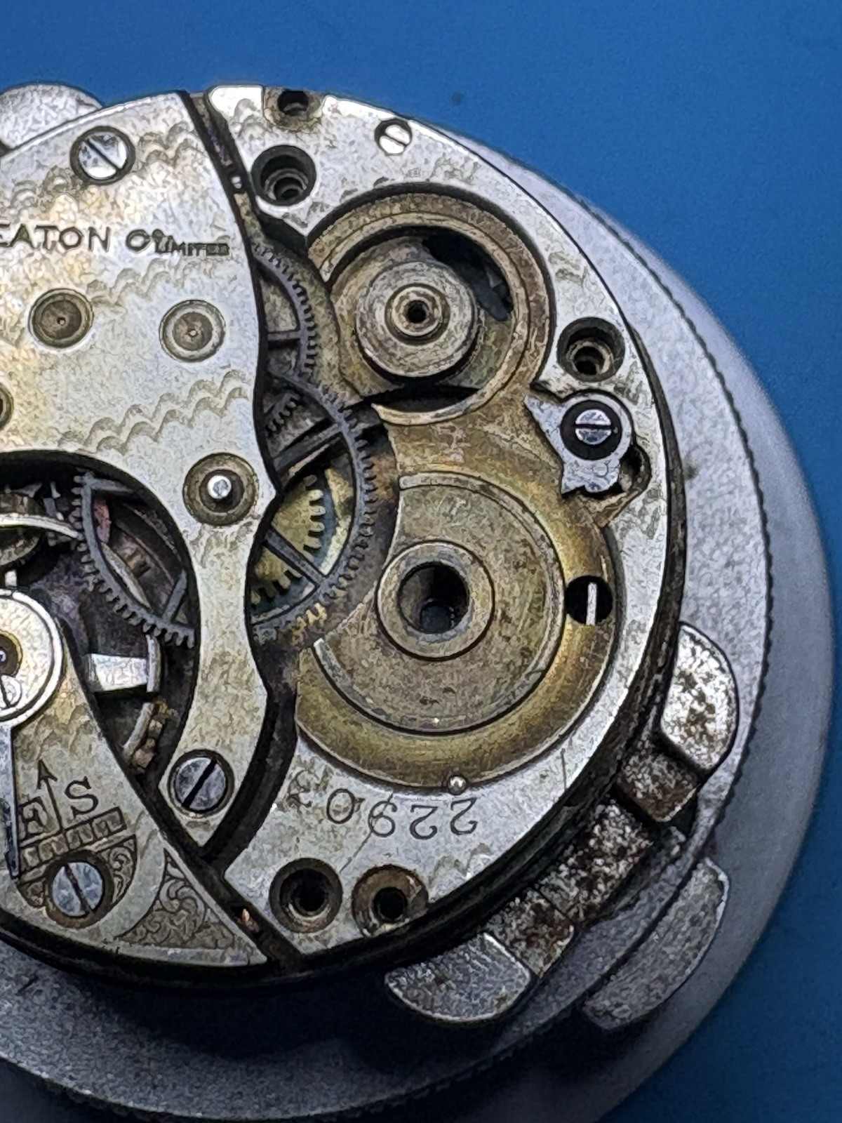 The T.Eaton Co. Limited Wristwatch Movement for parts or repair