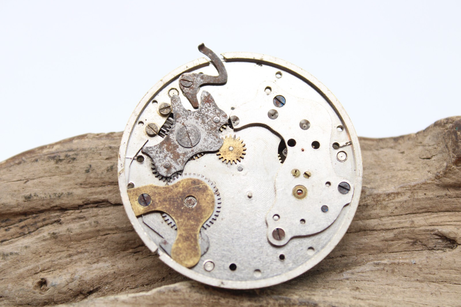 NY STANDARD PERFECTION USA 6626827 POCKET WATCH MOVEMENT 42.7mm FOR REPAIR (BT3)