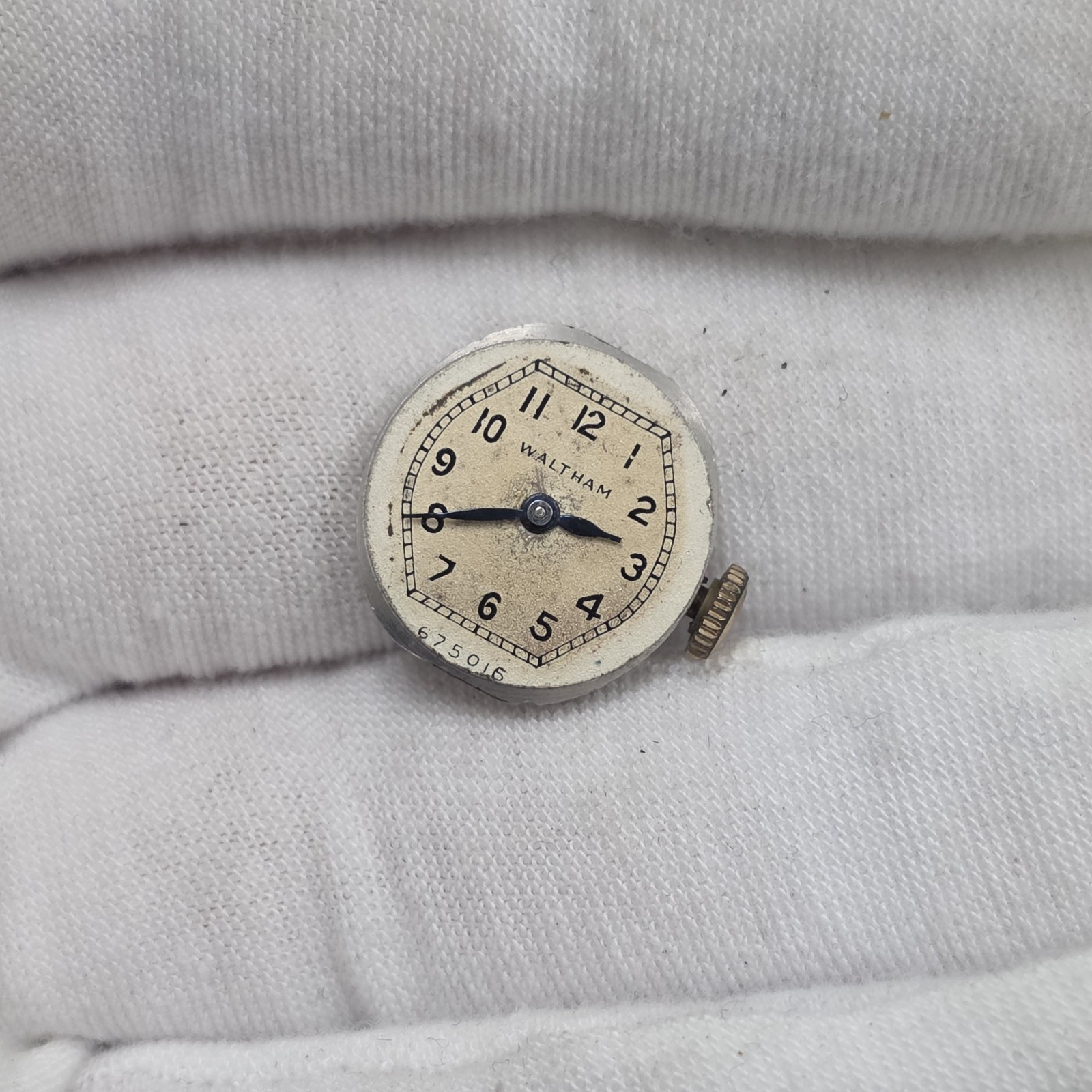 Vintage Waltham Cal 675 Women’s Watch Movement 21 Jewels USA Runs