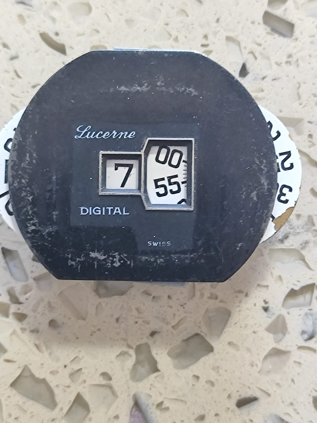 EB 8800 Movement Digital Jump Hour Not work Good Balance for parts USED.