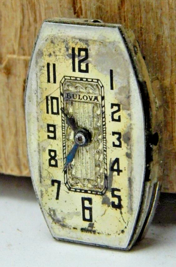 Vintage 1925 Bulova 6F 15 jewel 2 Adj art deco wrist watch movement with dial