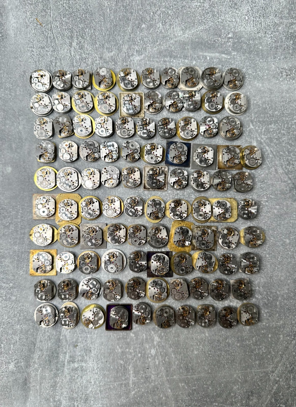 Lot 100vintage ladies watch movements 16×13 mm Zarja Steampunk Art or repair DIY