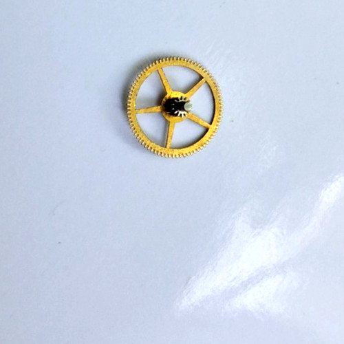FELSA 170 (17 Ligne) Center Wheel w/Cannon Pinion watch part #201