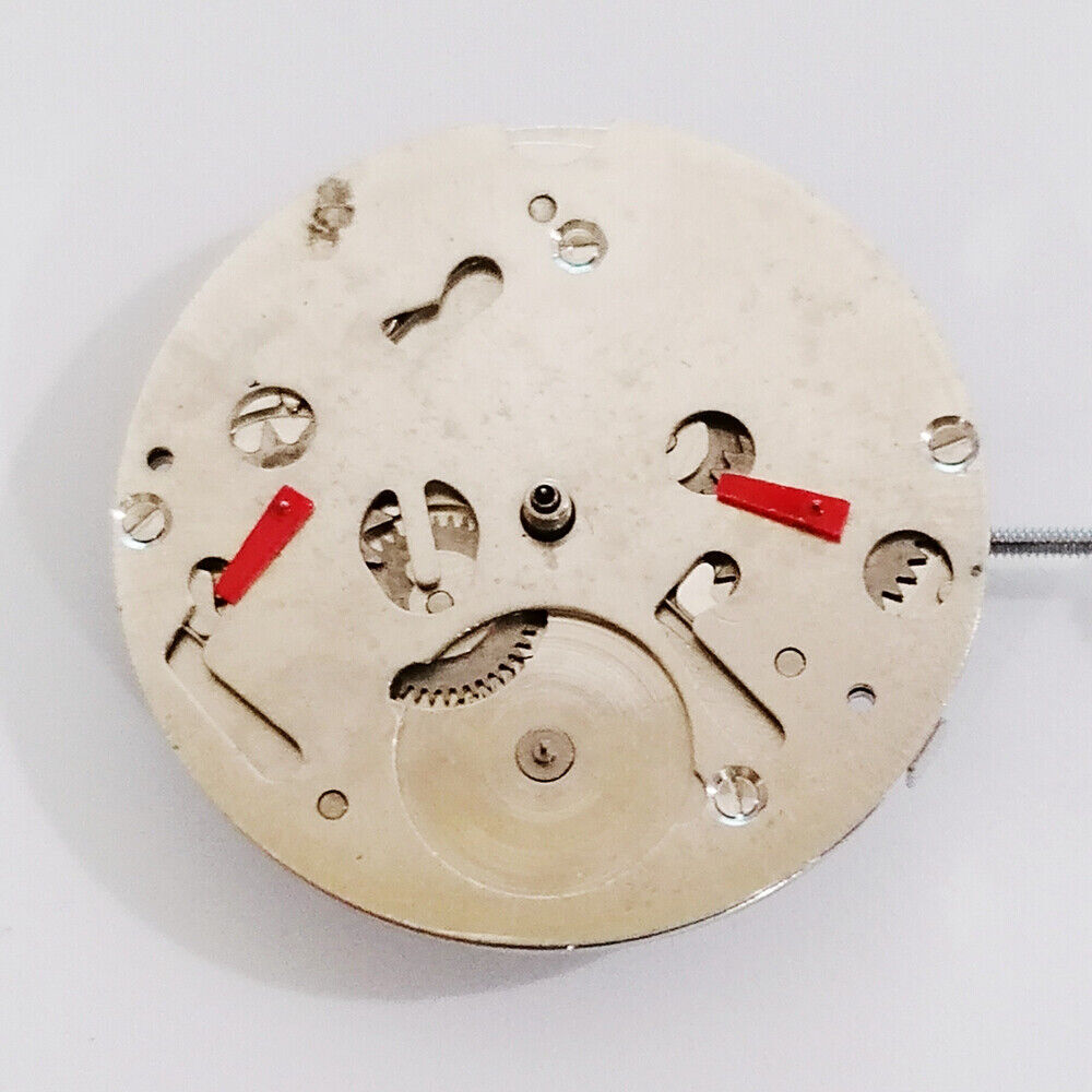 Multifunctional Small Second with Multiple Sub-dial Options at 3 6 and 9