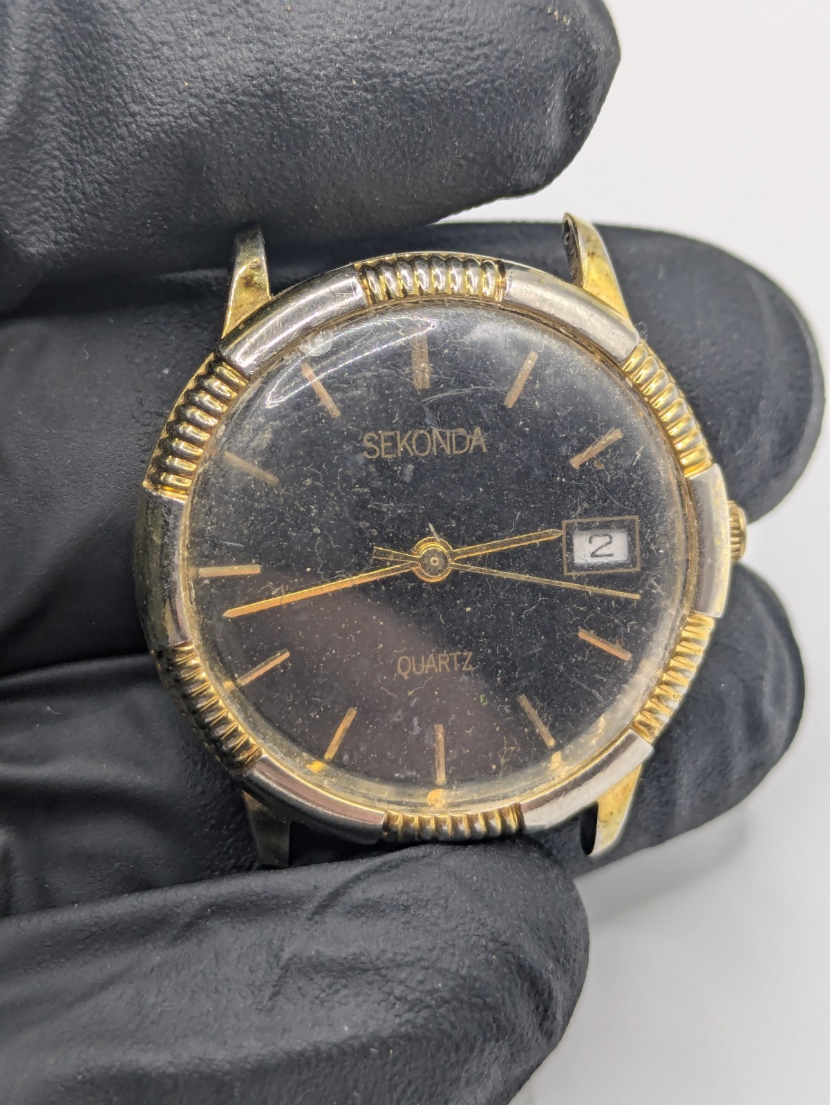 Sekonda HP 6881 Quartz Date Watch Head No Strap Case Back Parts Repair
