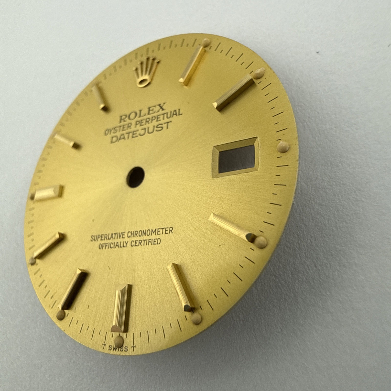 Genuine Rolex Oyster Perpetual Datejust 36mm Dial Champagne Gold 16233 16013