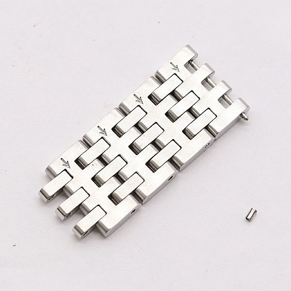 Seiko Genuine link Lucia V147-0CR0 4 link Silver 15mm Men’s/Women’s Watches